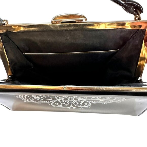 VTG Women Black Patent Leather Purse Hand-painted White Front Signed Gold Clasp - Picture 2 of 11